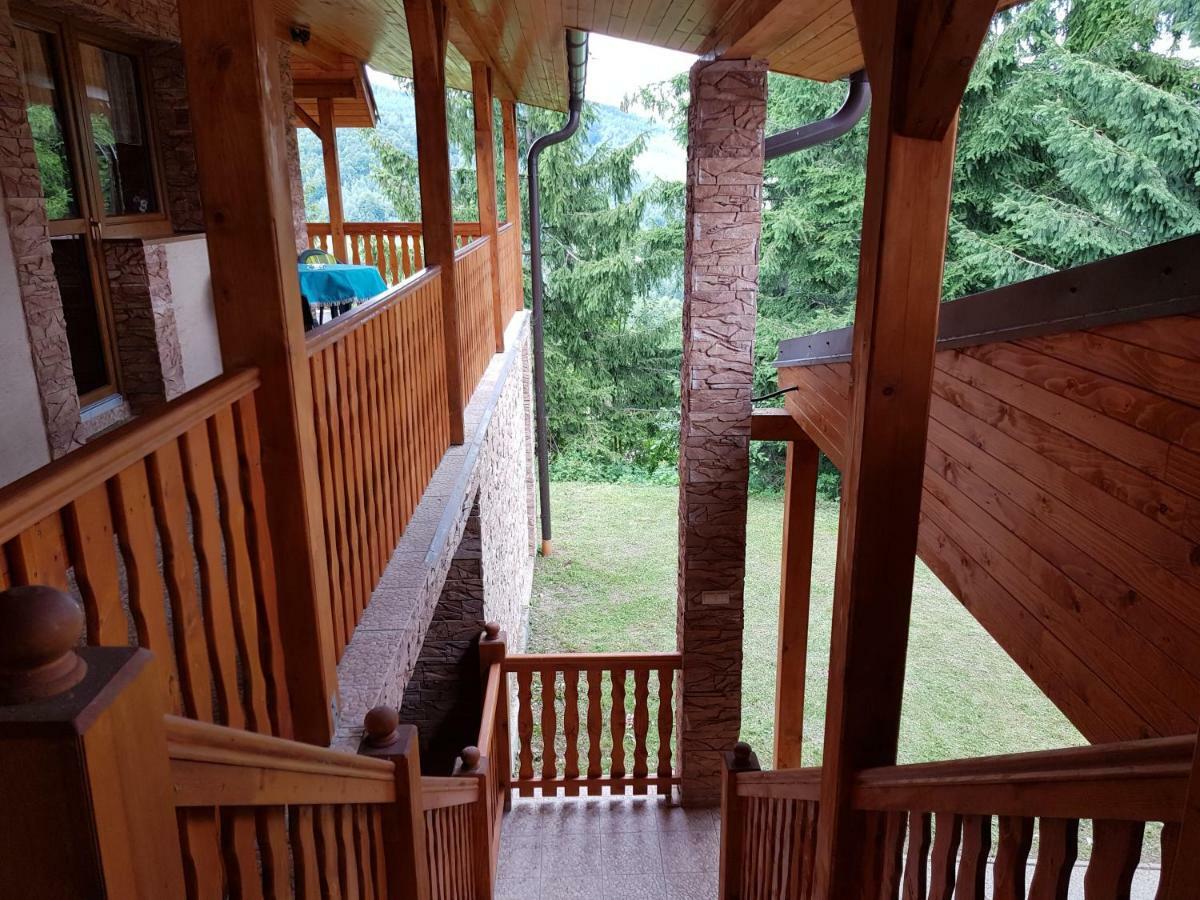 Chata Linia Kokava nad Rimavicou Bagian luar foto