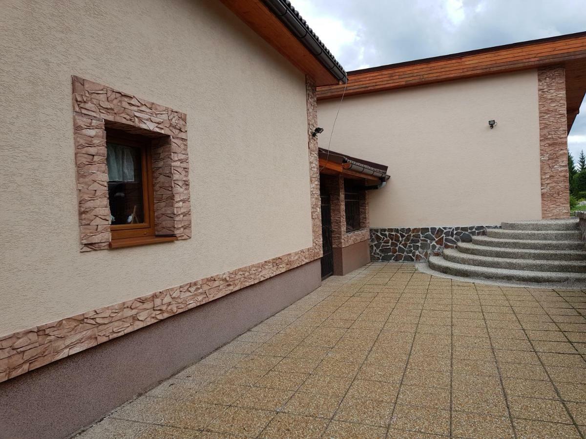 Chata Linia Kokava nad Rimavicou Bagian luar foto